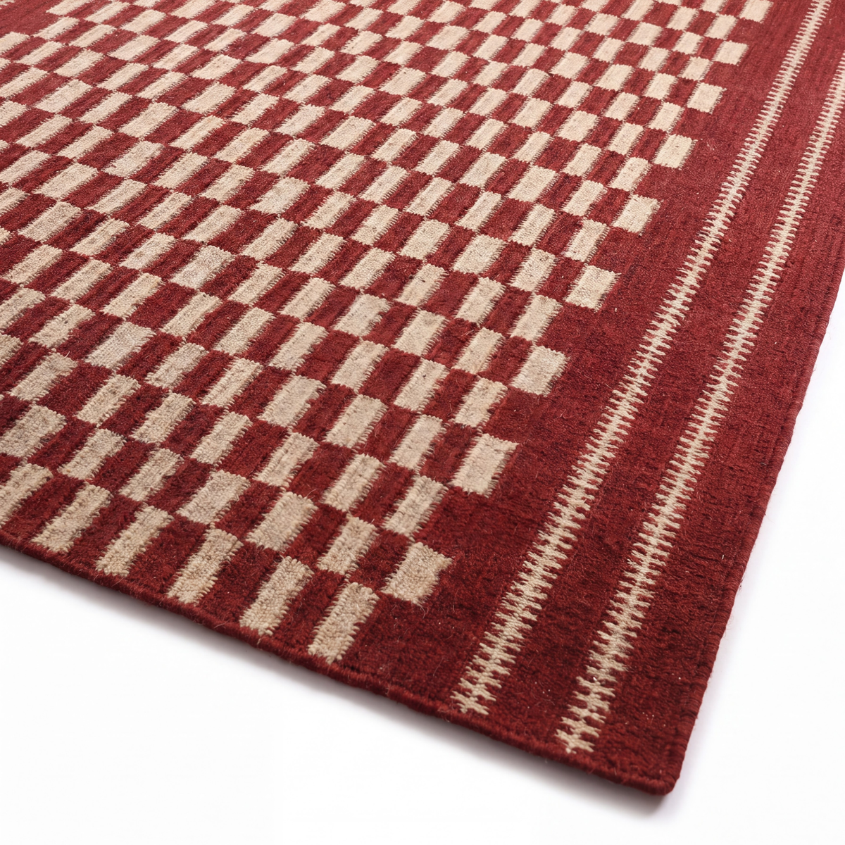 Tarz Rug in Brick / Pristine — close-up