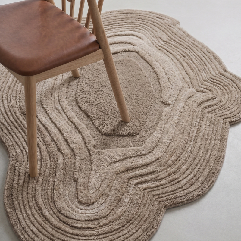 Halo Rug in Birch / Oxford Tan — close-up