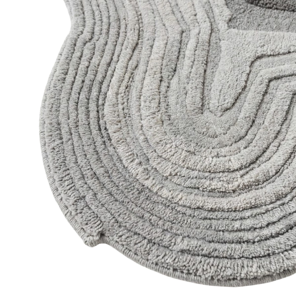 Halo Rug in Glacier Gray / Drizzle — close-up