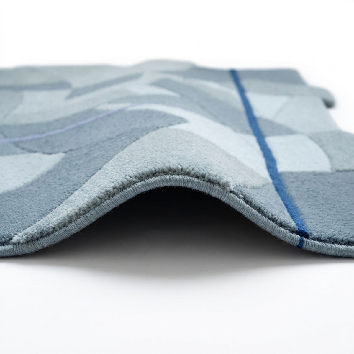 Mosaic Rug in Billowing sail/ Ashley blue — corner detail