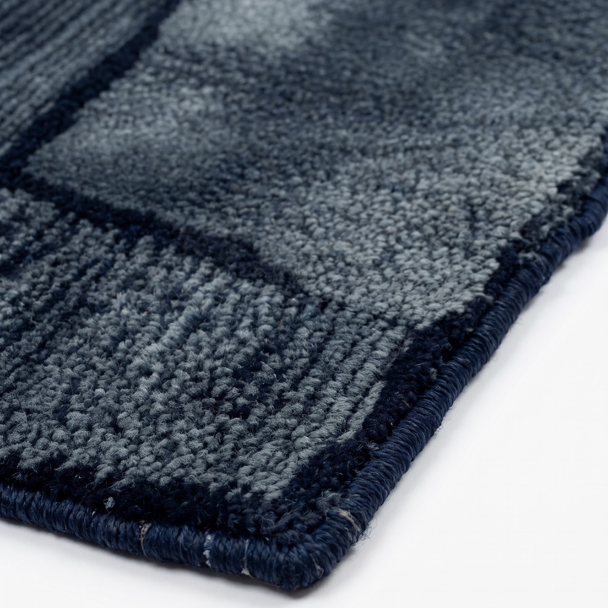 Timber Rug in Indian Teal/Dark Navy — close-up